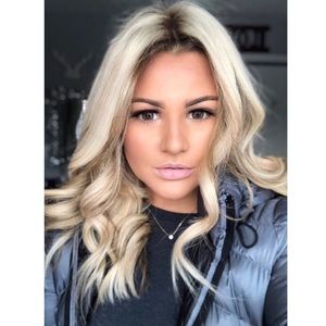 Meet your Posher, Aimee